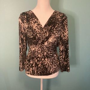 Cable and Gauge large v neck blouse snake skin pattern
